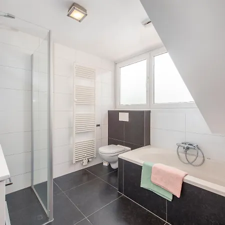 Üdülőközpont Roompot 3*
