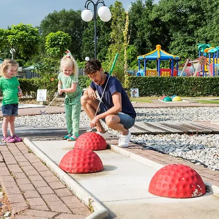 Roompot Üdülőközpont Arcen
